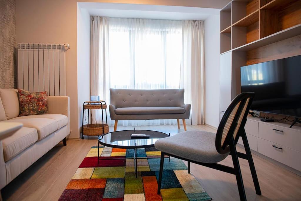 New York: A Spacious Modern Apartment With Parking ソフィア エクステリア 写真